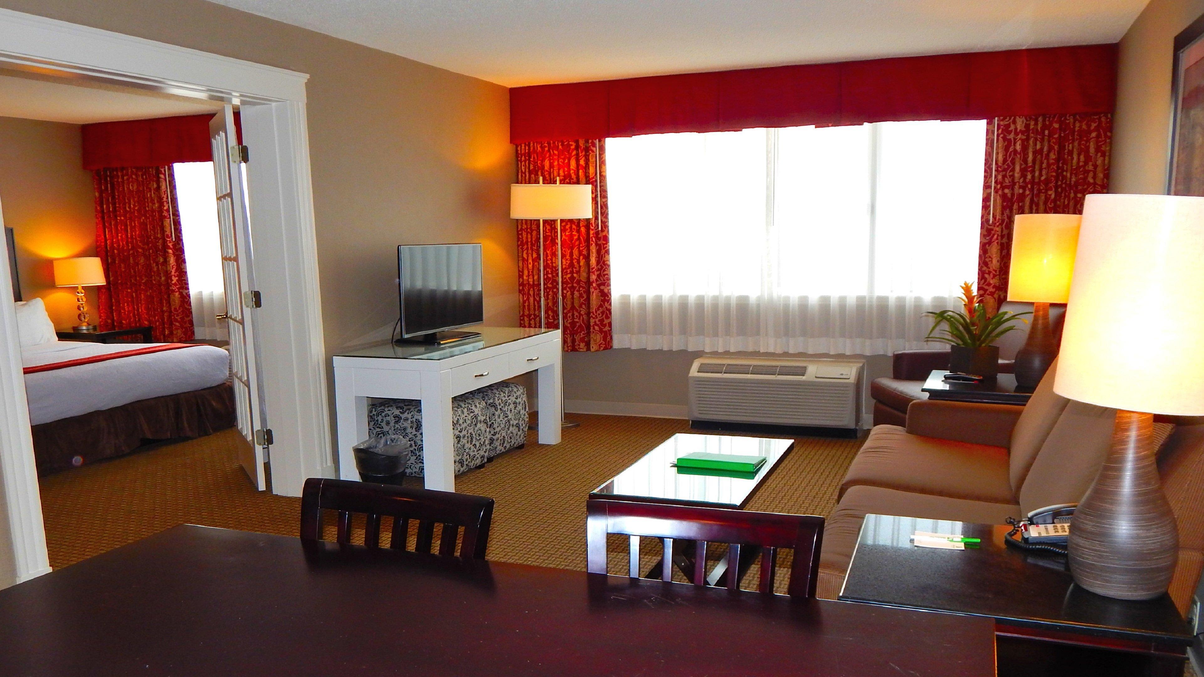 Holiday Inn & Suites Boston Peabody, An Ihg Hotel Extérieur photo