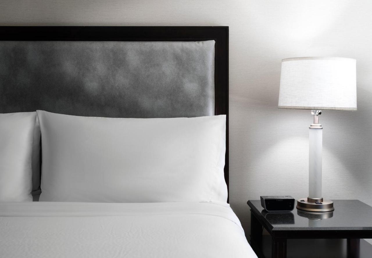 Holiday Inn & Suites Boston Peabody, An Ihg Hotel Extérieur photo