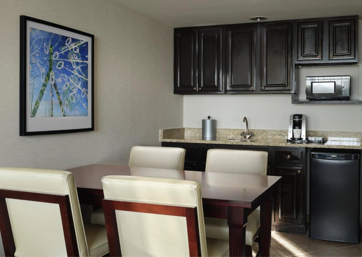 Holiday Inn & Suites Boston Peabody, An Ihg Hotel Extérieur photo