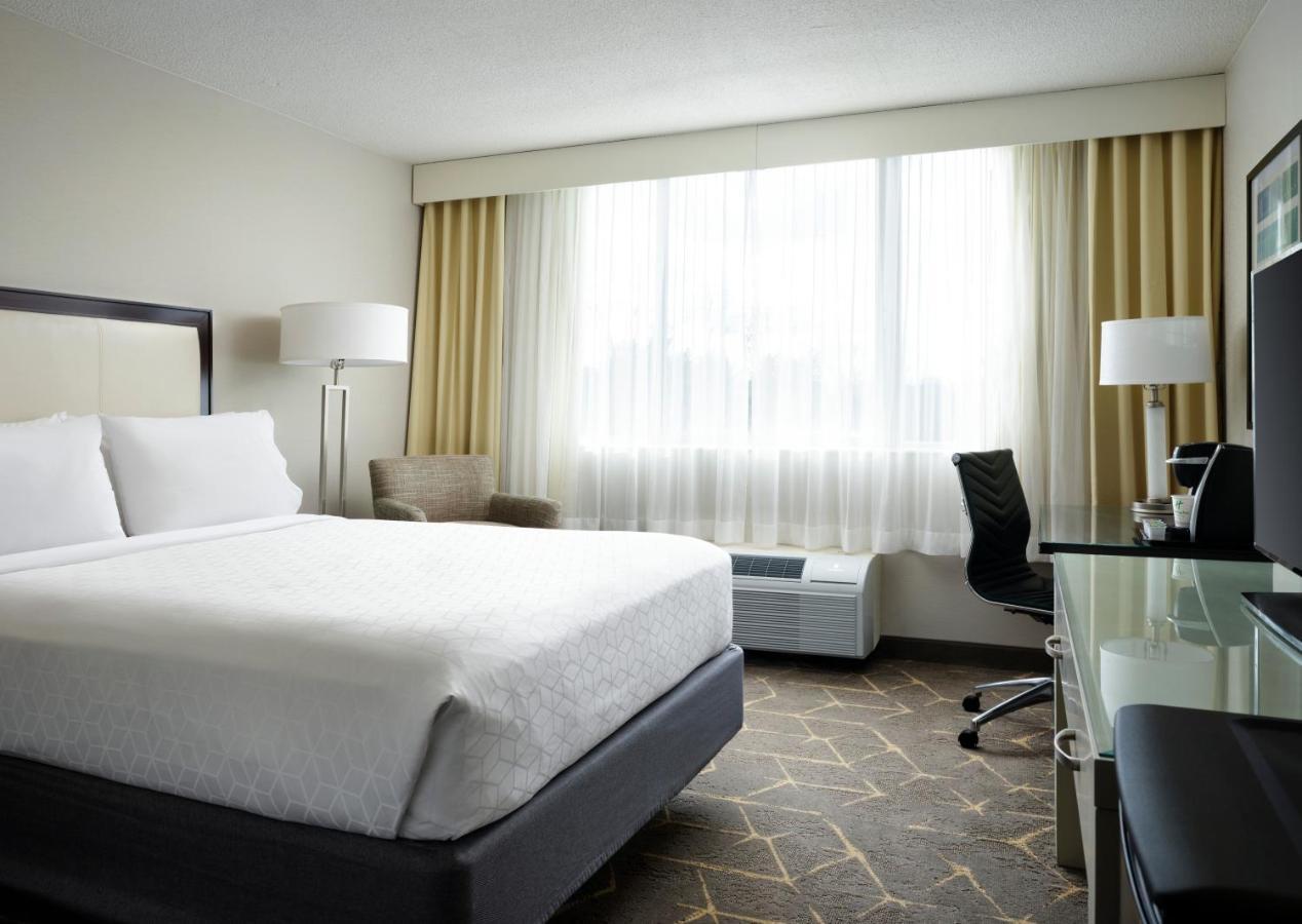 Holiday Inn & Suites Boston Peabody, An Ihg Hotel Extérieur photo